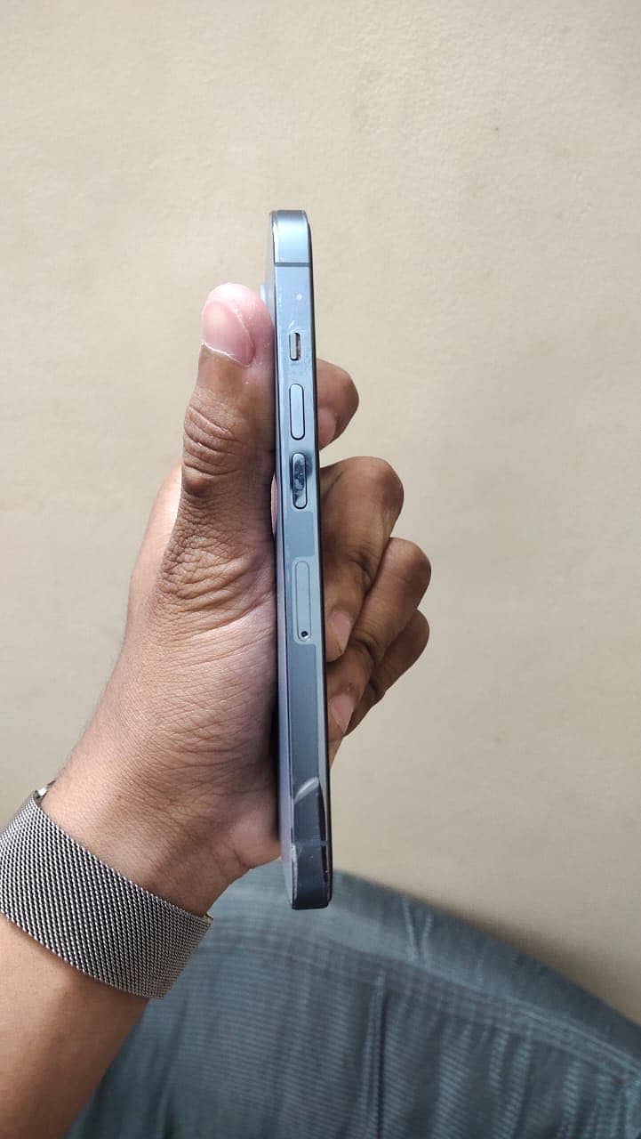 IPhone 13 Pro JV 3