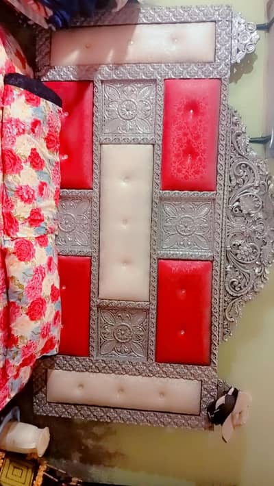 iron king bed