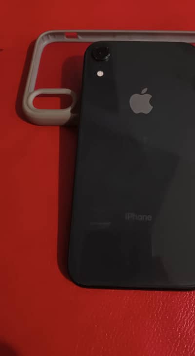 Apple iPhone XR 64gb 10/10 battery 84 D17