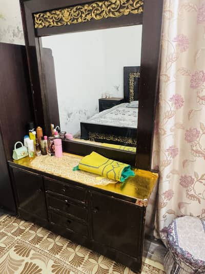1 Bed Two side Table and dressing Table