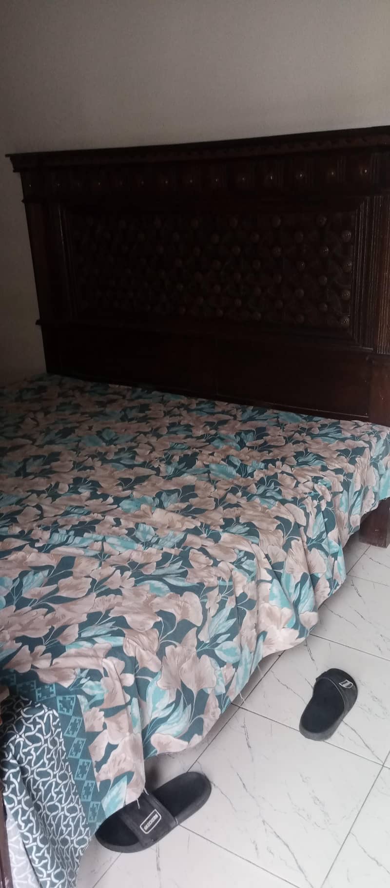 bed set and dressing table 1