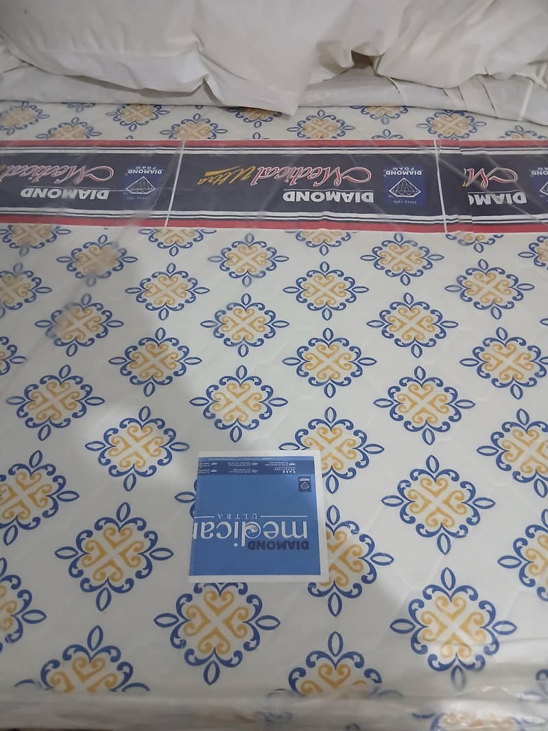 Queen Bed 2