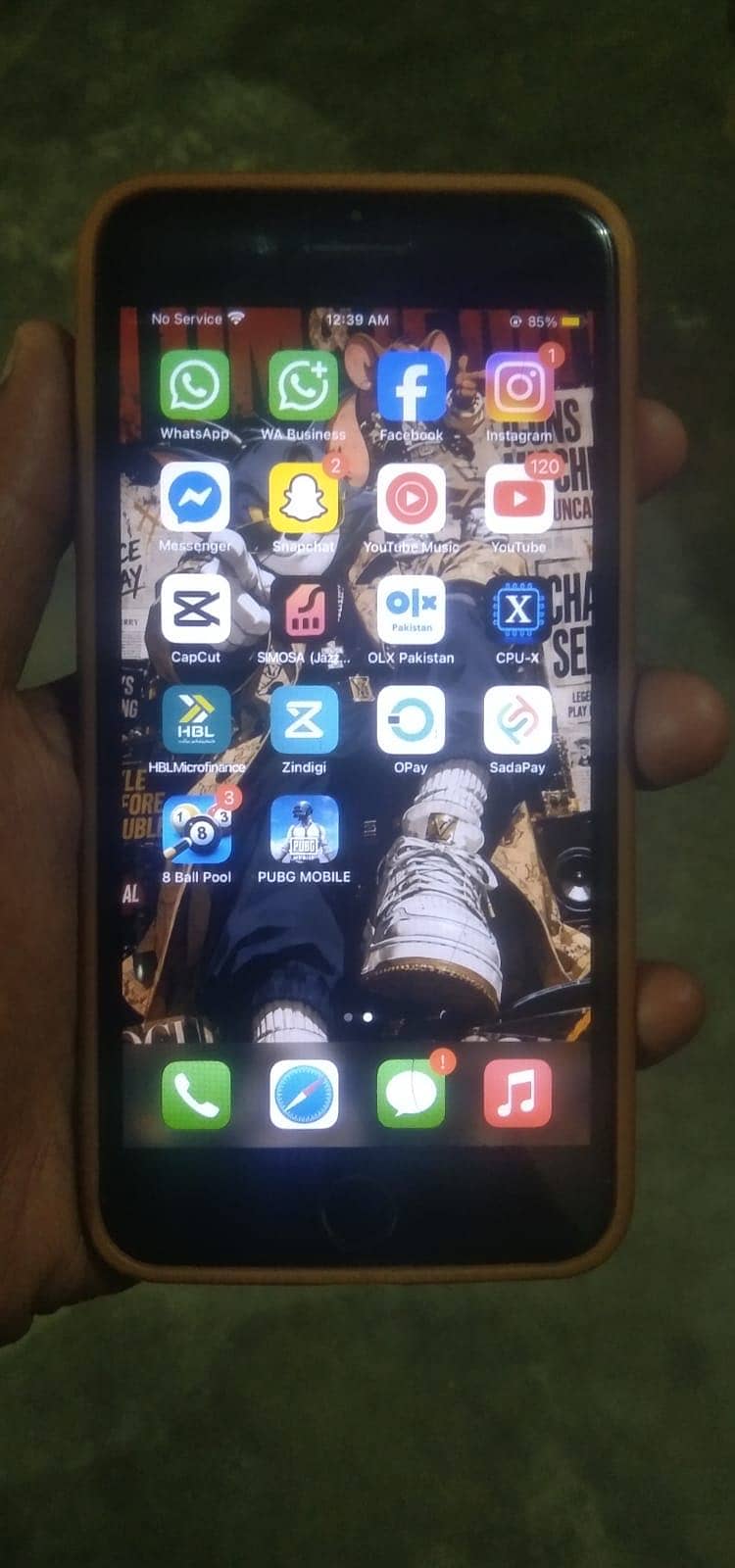 Apple iPhone 7 Plus 3