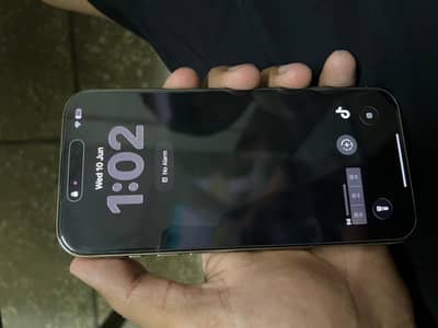 I phone 16 pro max jv
