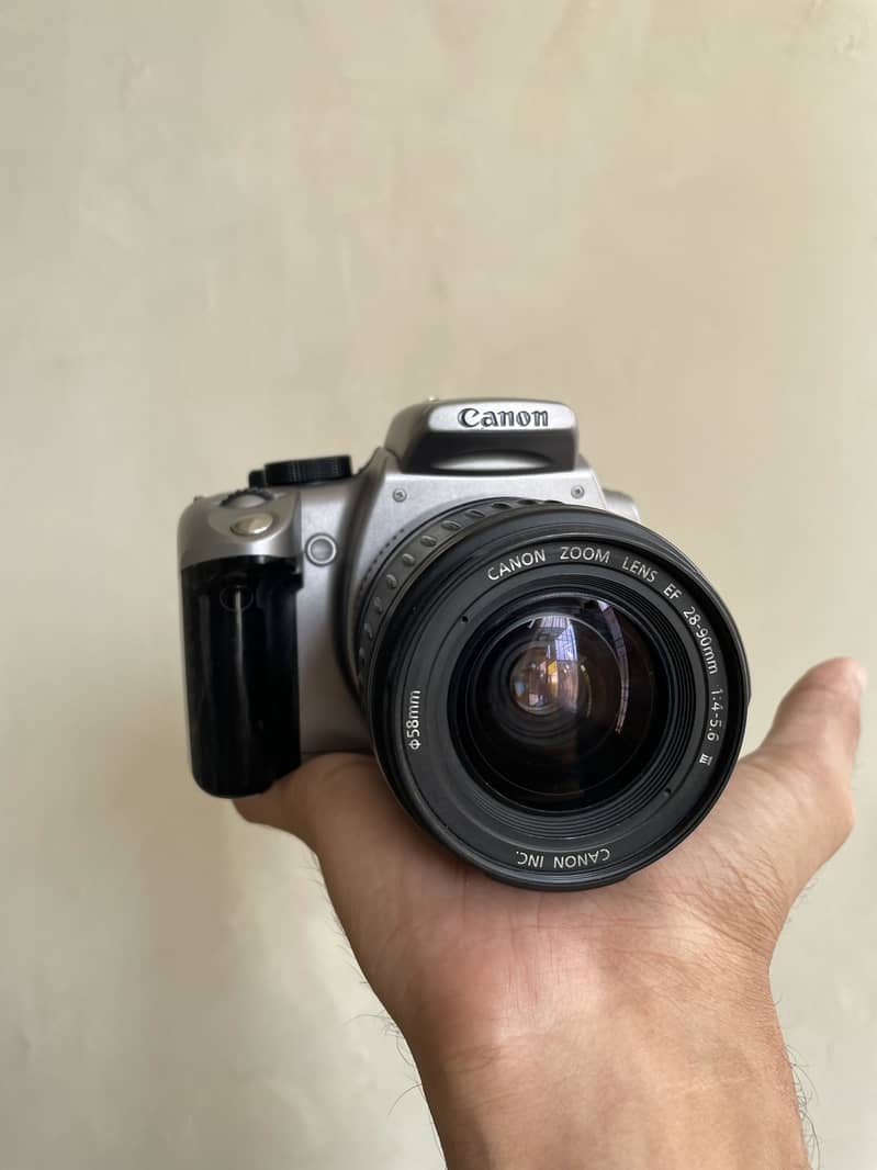 Canon EOS 350D Digital 3