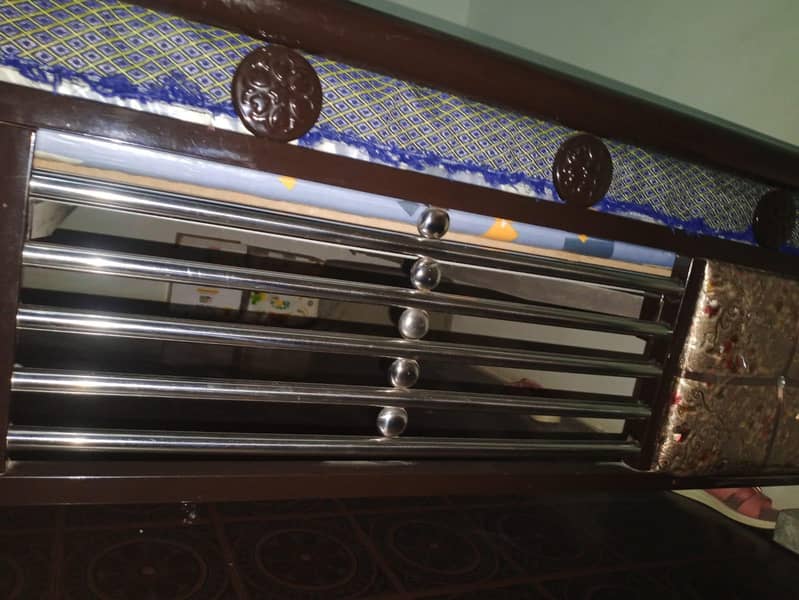King Size Bed 0