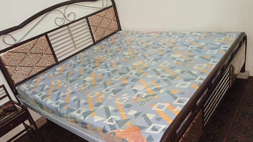 King Size Bed 1