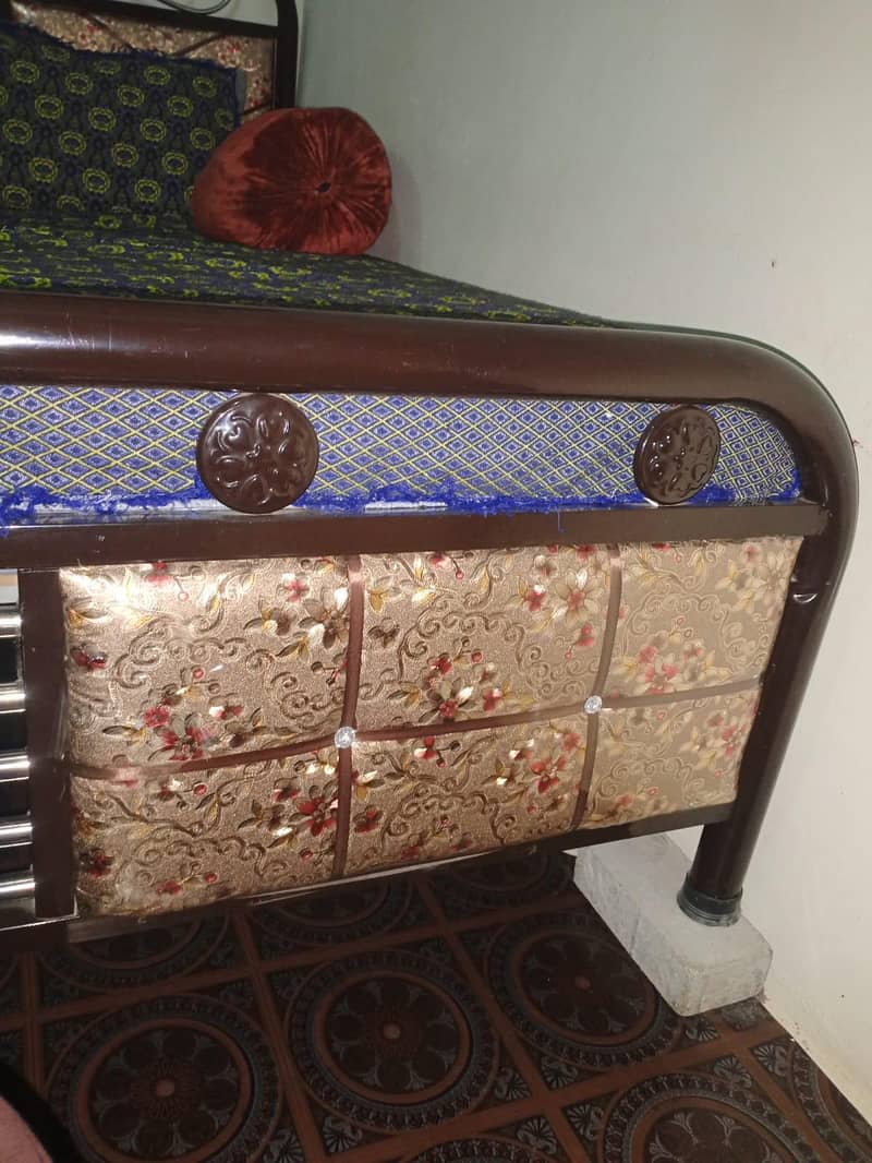 King Size Bed 2