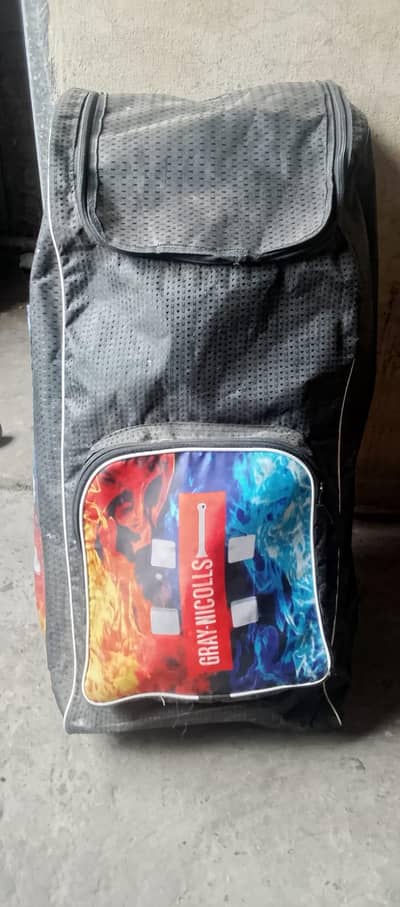 03156602085 cricket kit used but like a new for sale
