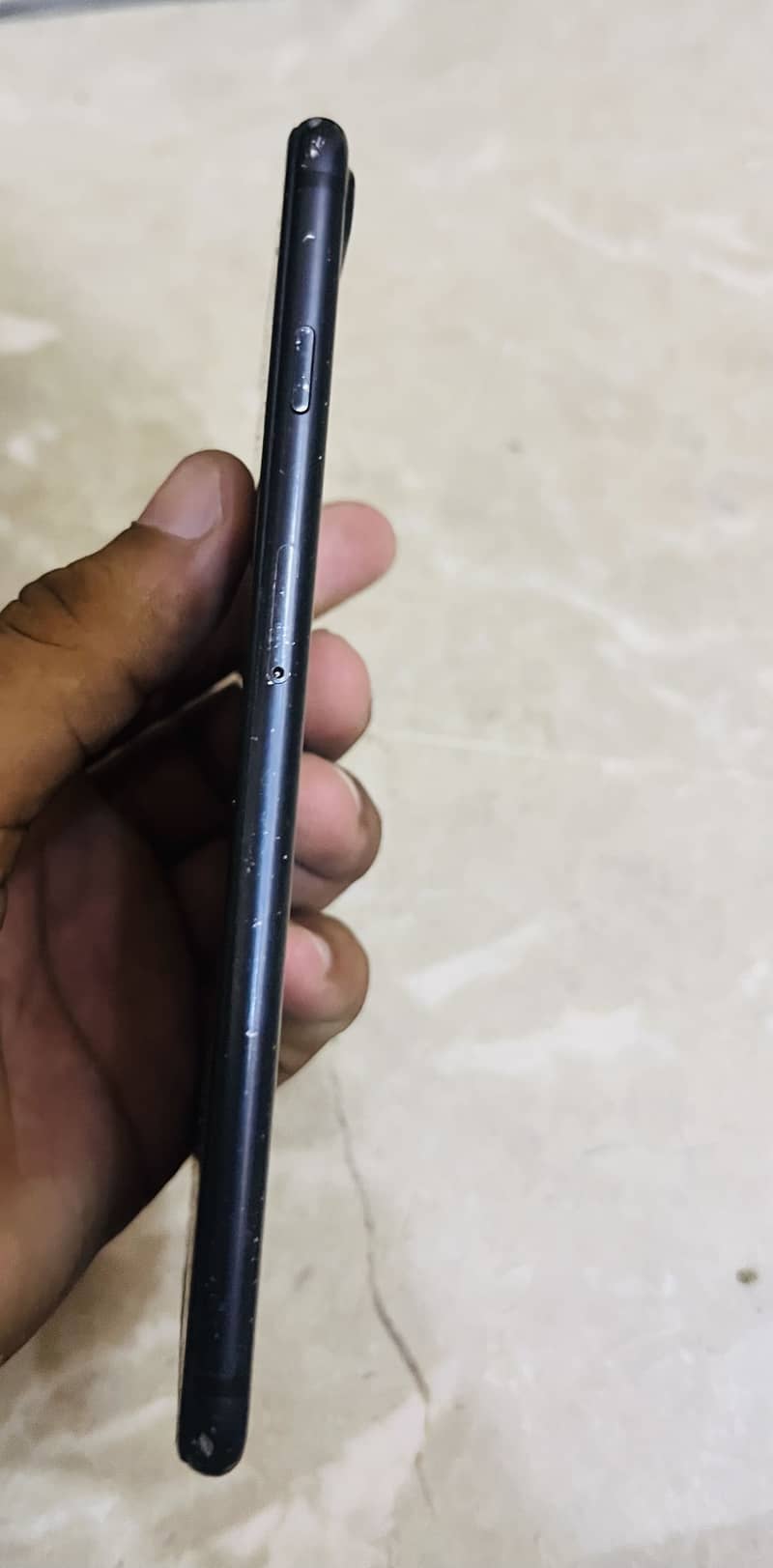 Apple iPhone 7 Plus 3