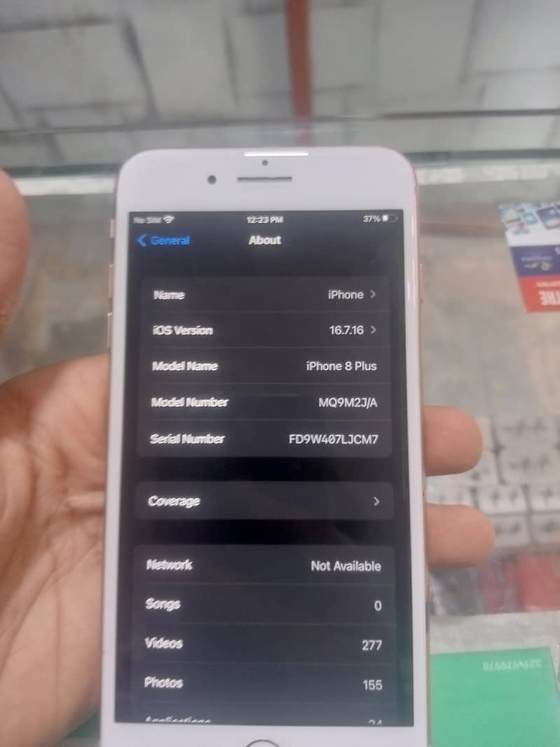 Apple iPhone 8 Plus 3
