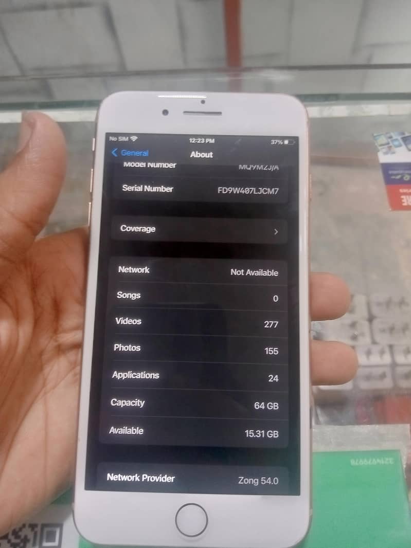 Apple iPhone 8 Plus 4