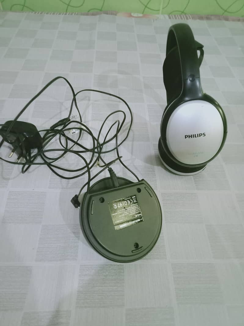 philips headphone 1