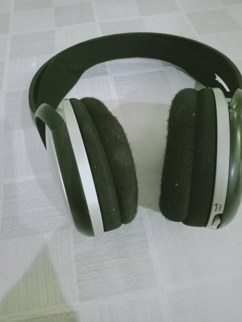philips headphone 3