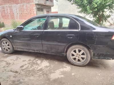 Honda Civic Oriel 2005