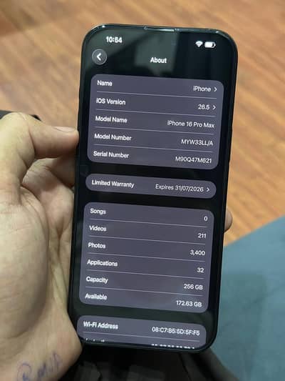Apple iPhone 16 Pro Max