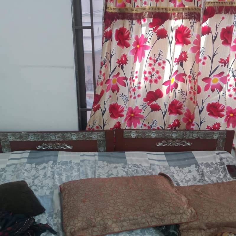 two single bed 0