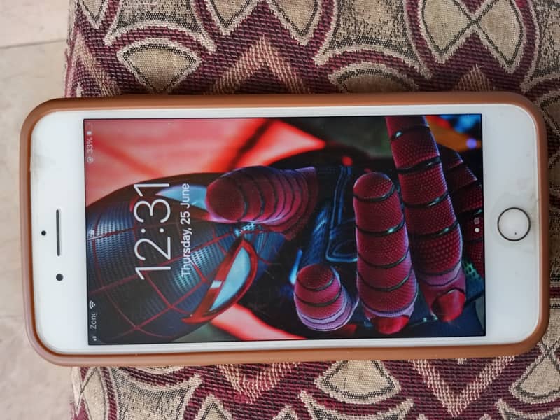 Apple iPhone 7 Plus 5