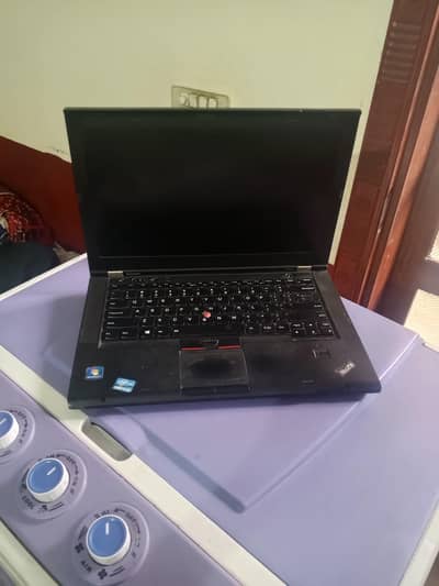 Lenovo Thinkpad corei7