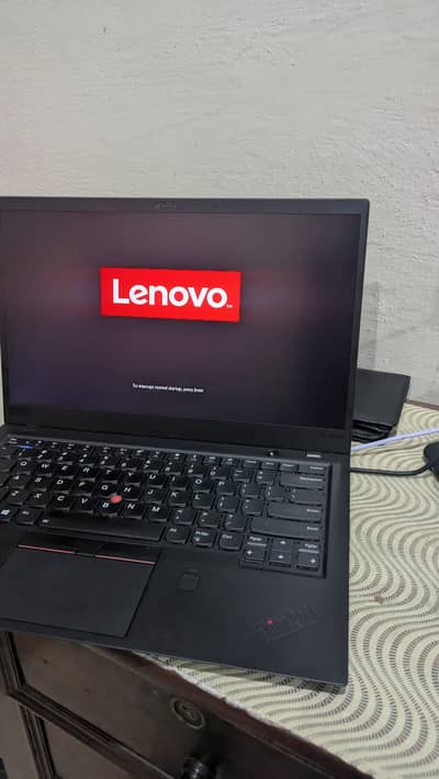 Lenovo Thinkpad X1 carbon i7 8th Generation