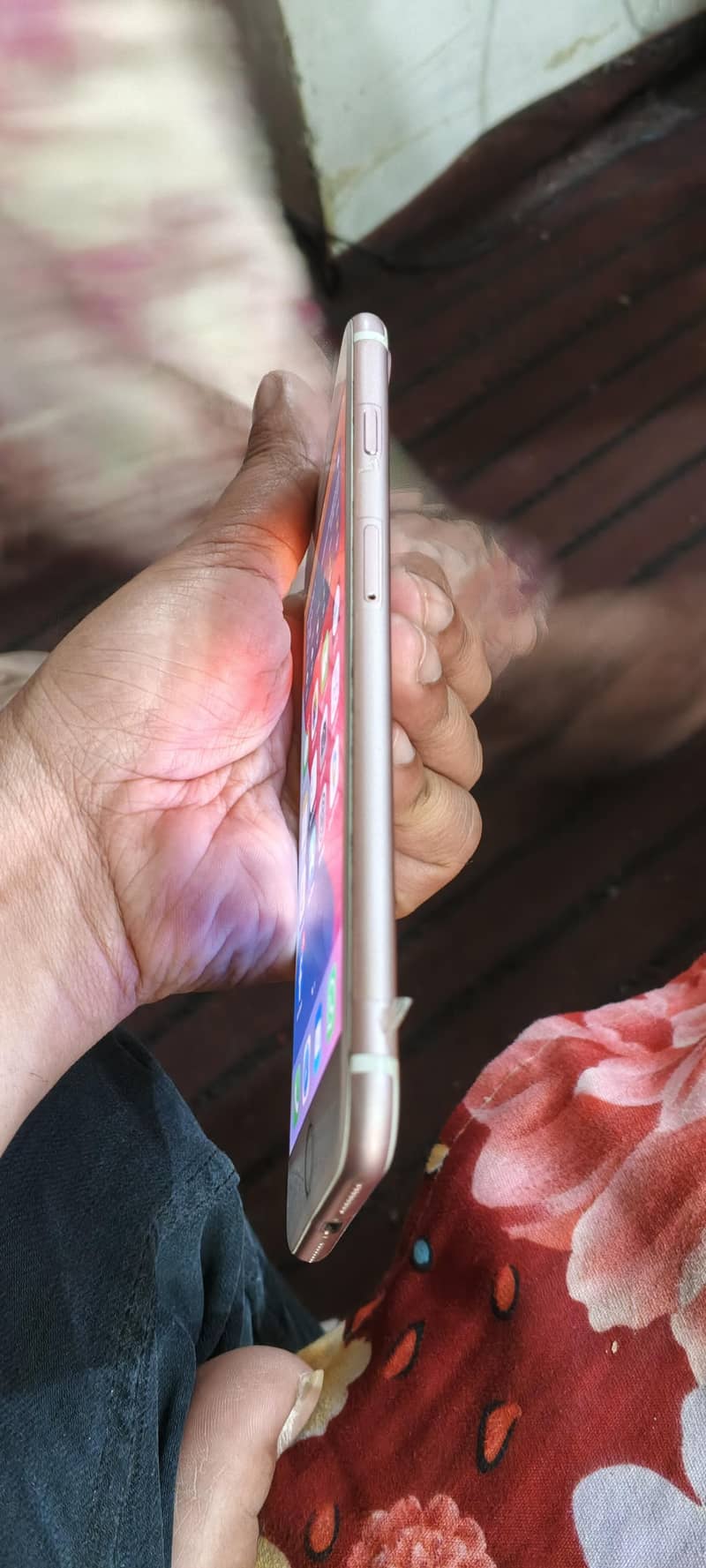 Apple iPhone 7 Plus 1