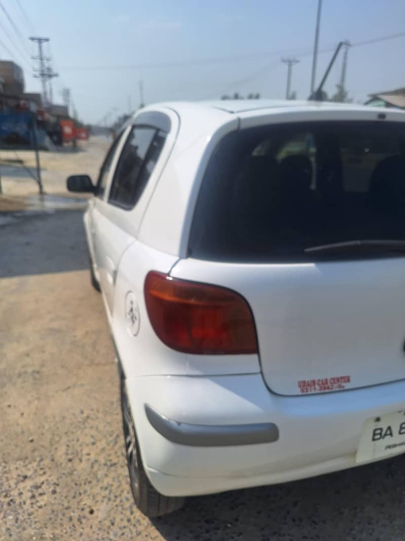 VITZ 2004 MODEL FL 4
