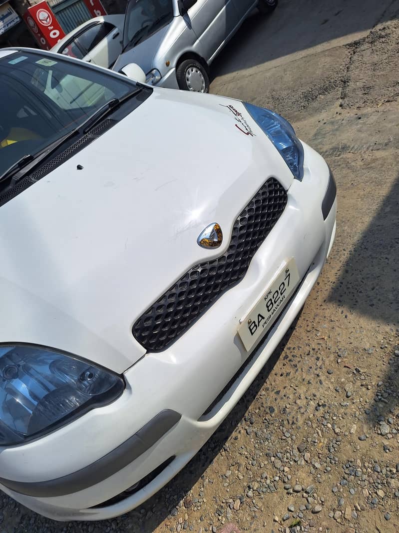 VITZ 2004 MODEL FL 7