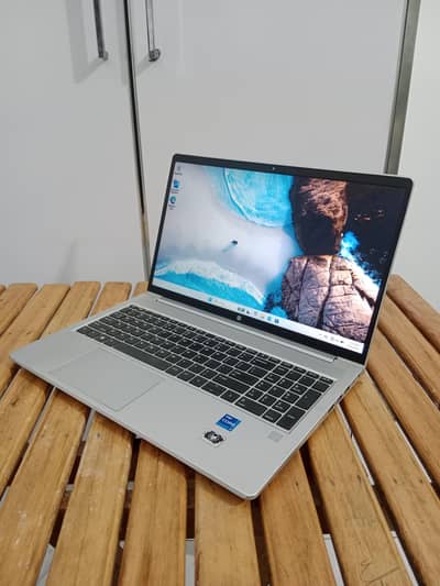 HP Probook 450 G9 12th gen core i7
