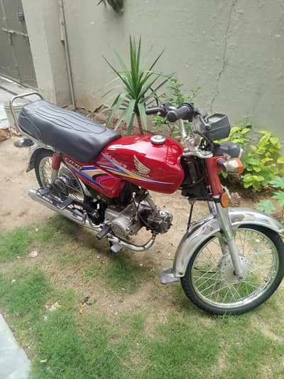 Honda CD 70 Model 2010 Up For Sale