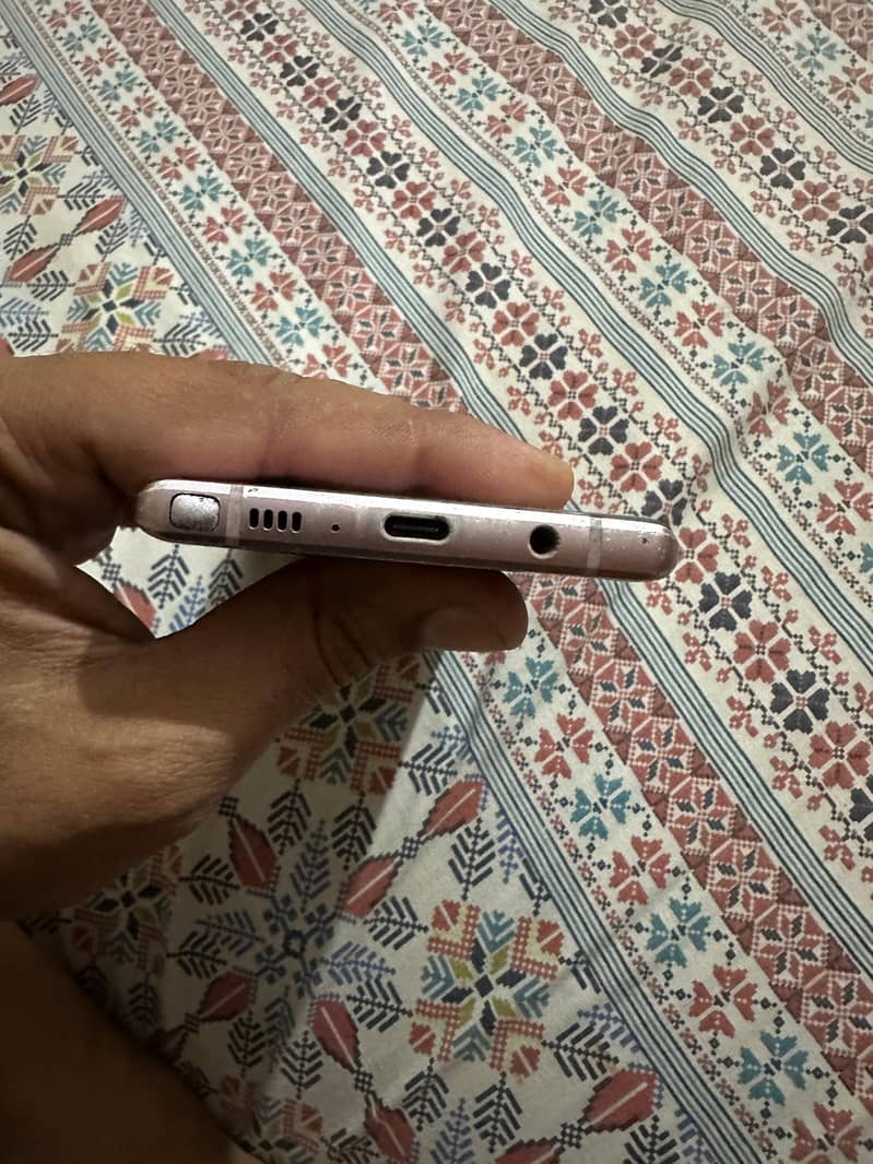 Samsung Mobile Note 9 10