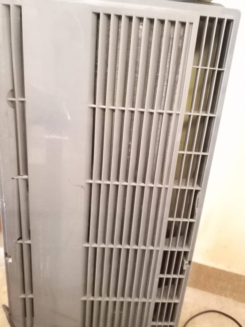 110window ac 3
