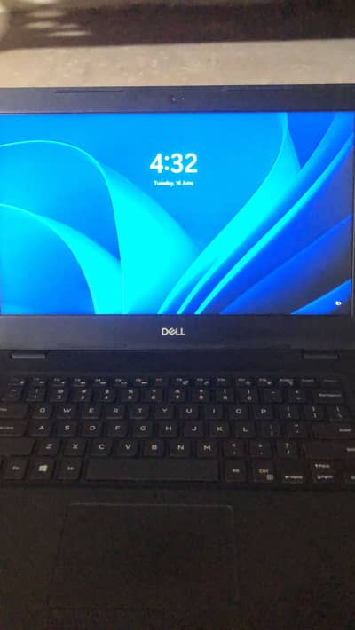 Dell inspiron 3493 8/128 Ssd
