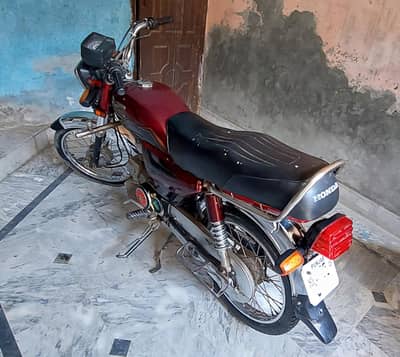 United 70 Bike ( Motorcycle) all ok