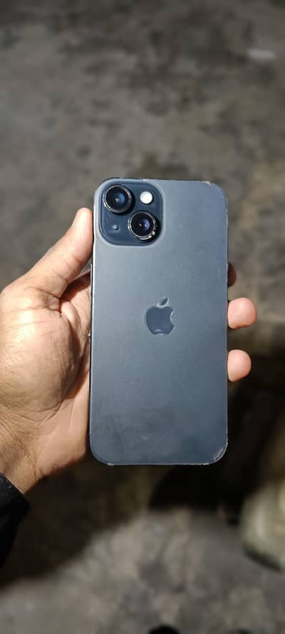 Apple iPhone 15