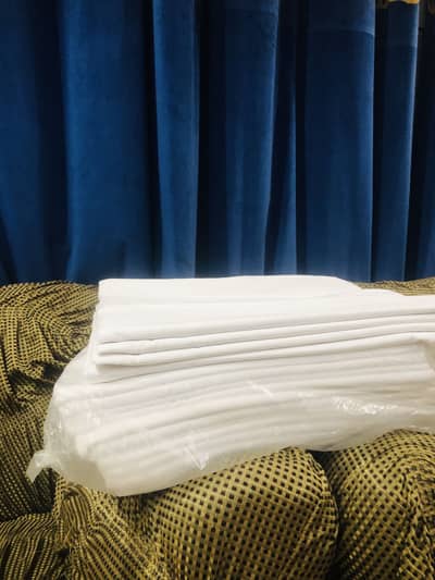 Bed sheet ,length 100inch ,width 70inch with one white pillow