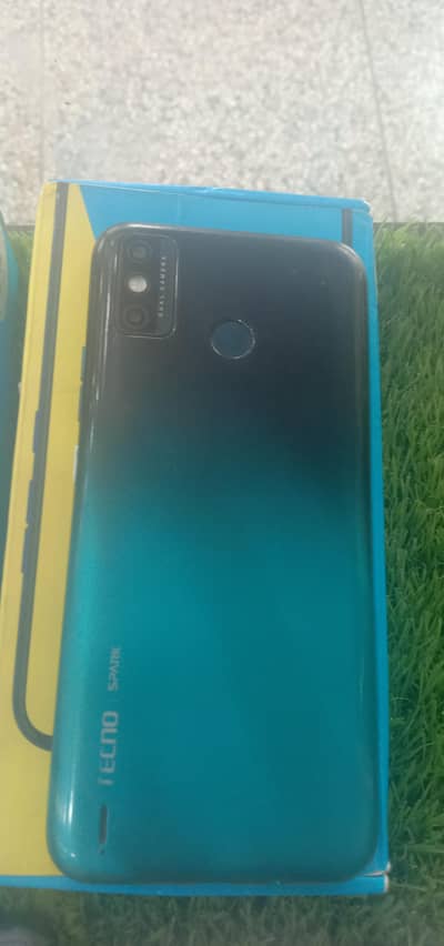 Tecno spark 6 go
