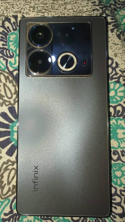 Infinix Note 40