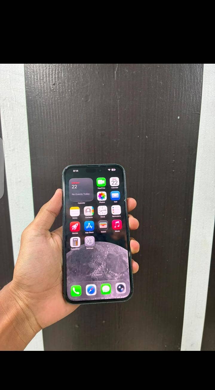 Apple iPhone 15 pro max 3