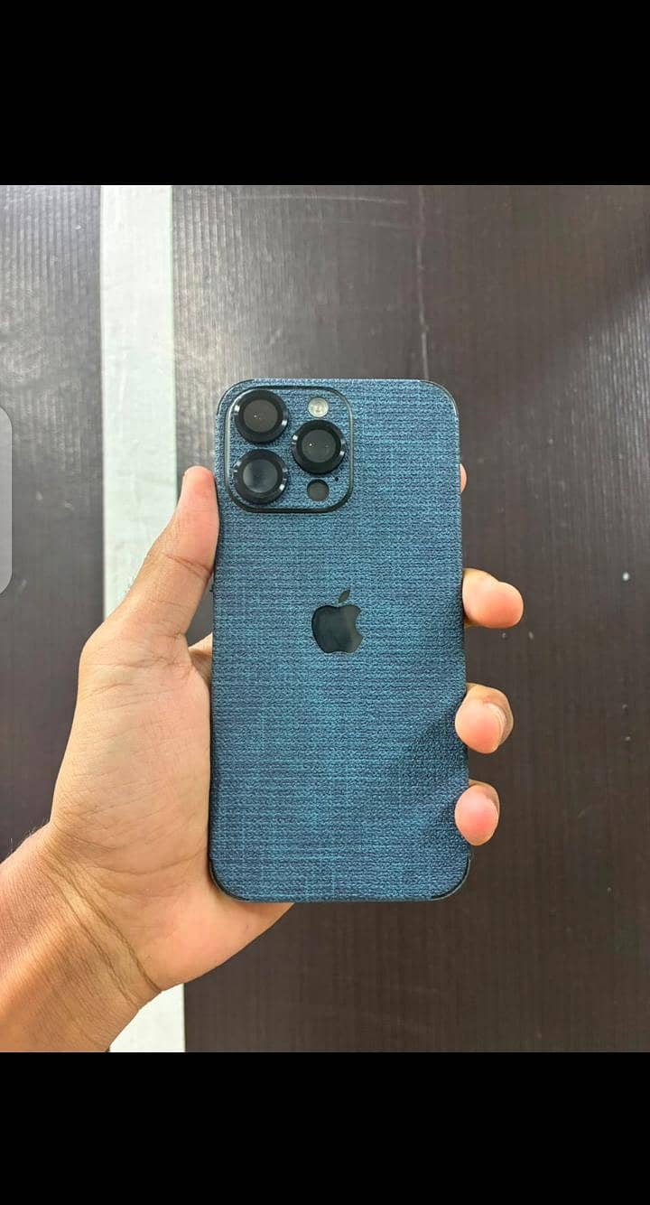 Apple iPhone 15 pro max 5