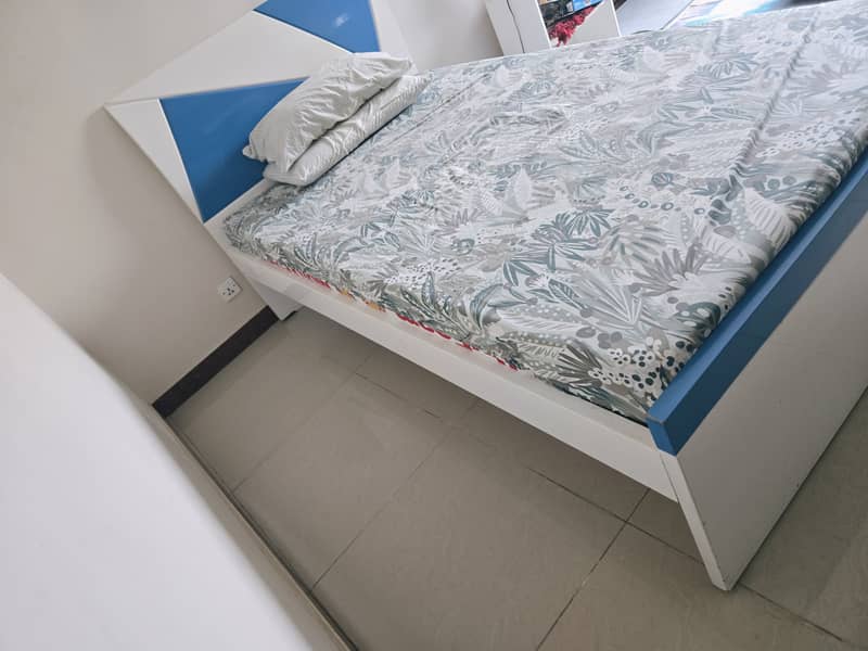 Custom Built Large Single Bed 4