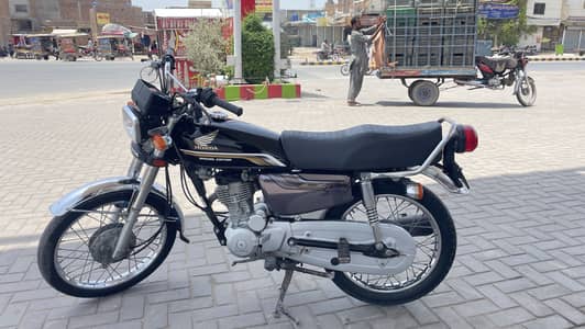 Honda CG125 speical Edition