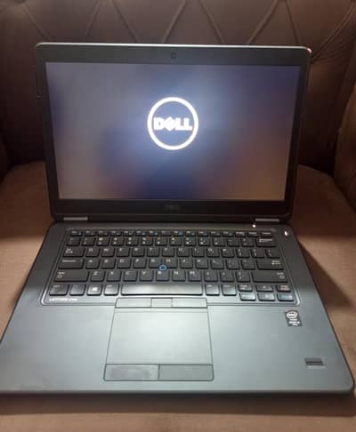 Dell Latitude E7450 Core i5 5th Gen 8GB RAM 256GB ROM