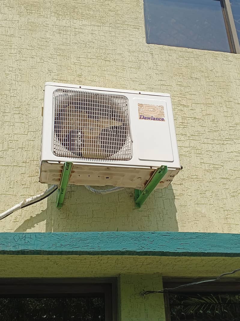 Dawlance 1 ton Split A/c 1