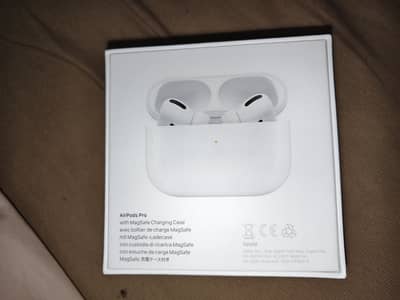Airpods Pro with Magsafe Charging Case Model 10/10
