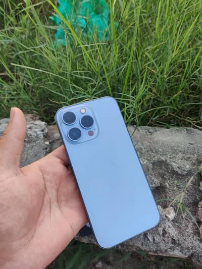 Apple iPhone 13 Pro