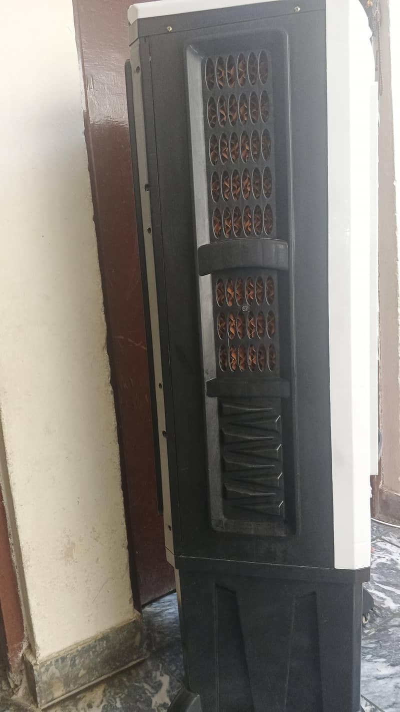 latest model good condition 2