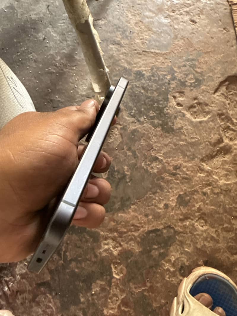 Google Pixel 9 3