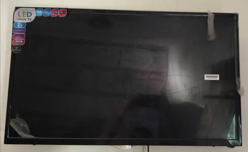 32" samsung lcd with black color. Used condition like new.