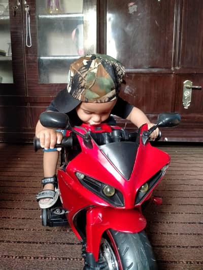 mini bike sirf 2 sal ya 3 sal baby klye ha