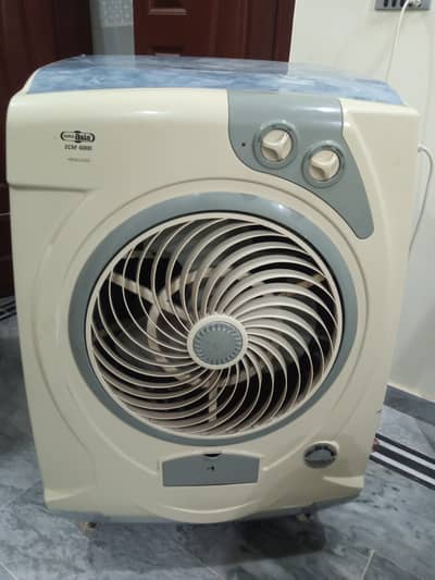 SuperAsia ECM-6000 Room Cooler